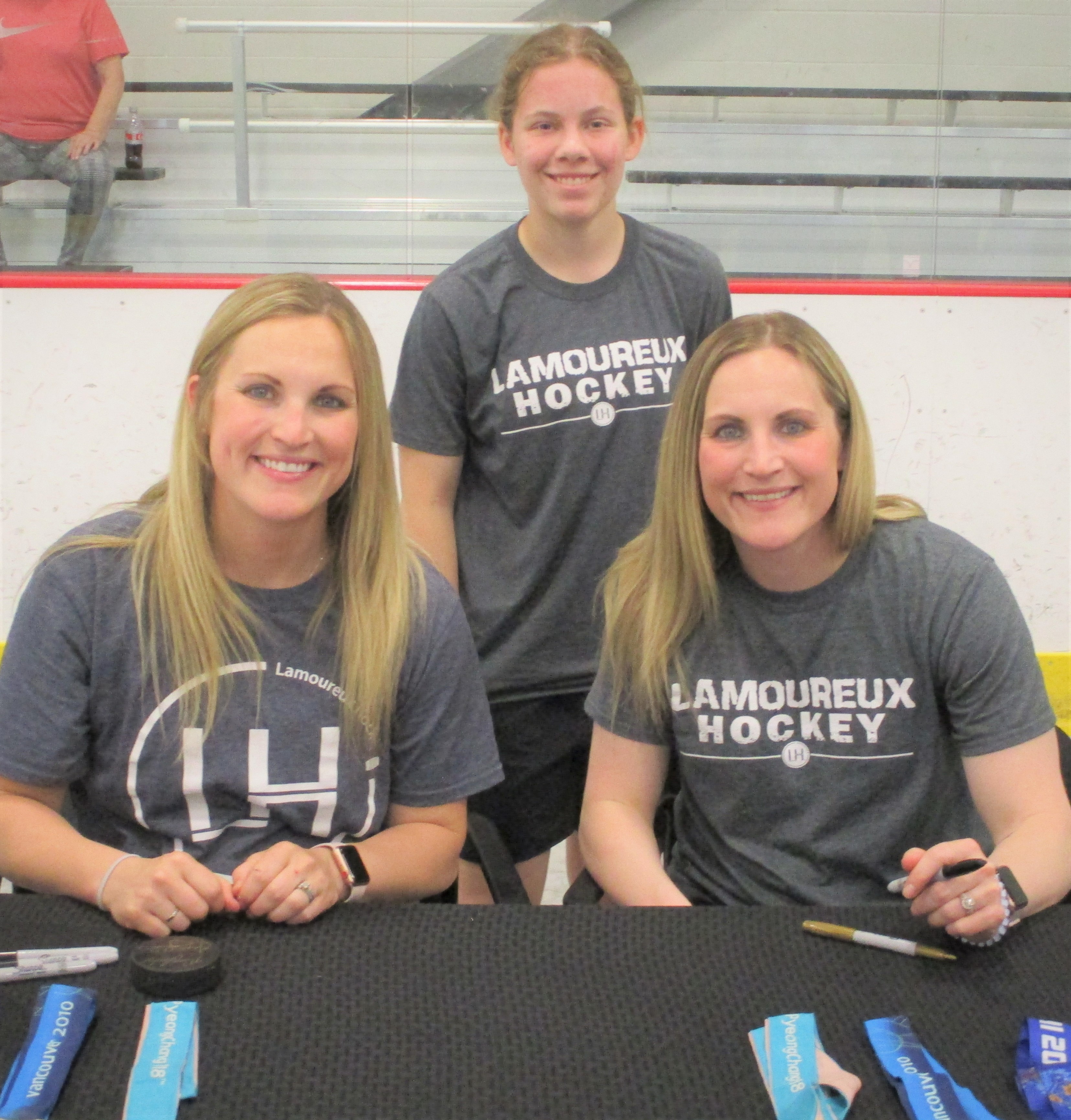 Lamoureux Hockey Camp